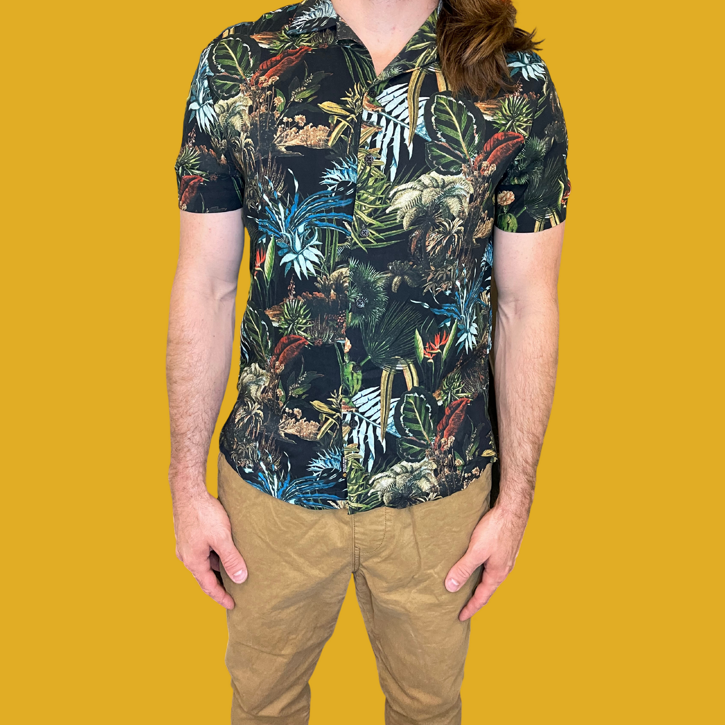 Chemise - Manches courtes avec imprimé tropical taille M