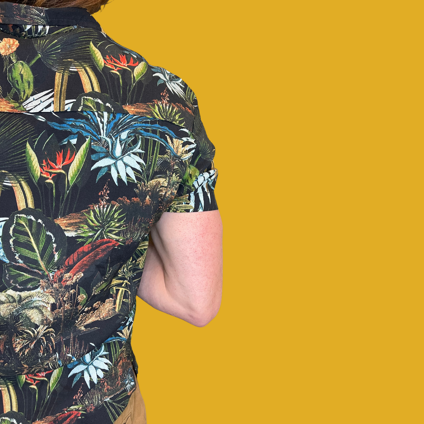Chemise - Manches courtes avec imprimé tropical taille M