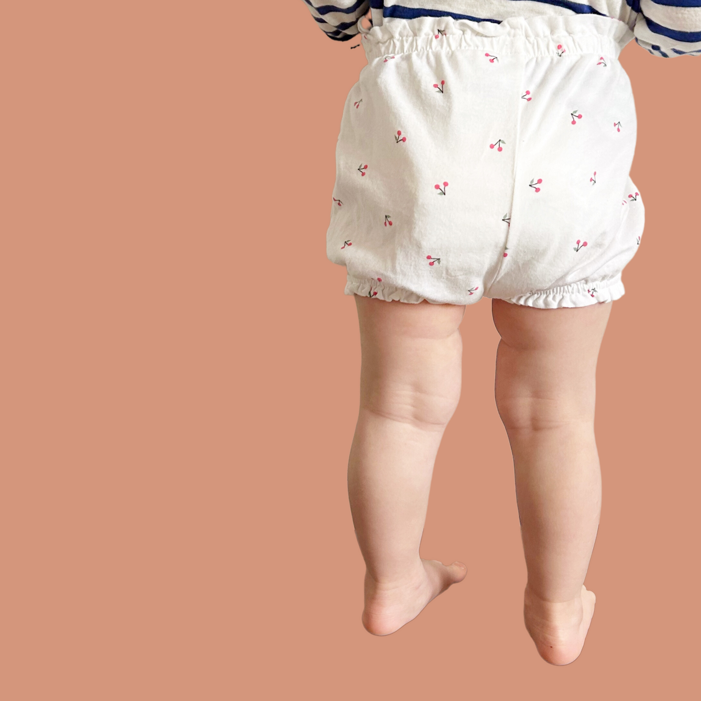Baby shorts - Cherry pattern size 18-24